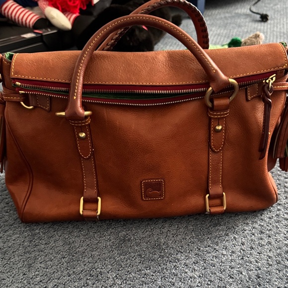 Dooney & Bourke Tan Leather large classic tote - Picture 1 of 6